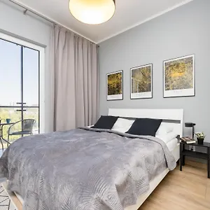 Prymasa Tysiąclecia Business Centre By Renters Warszawa